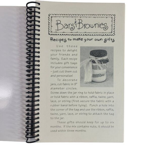 Gifts In A Jar Cookbooks Lot Of 2 Bars Brownies Cookie Homemade Holiday VTG 2001 - Picture 8 of 10
